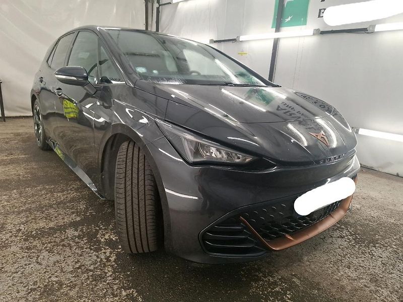 Cupra Born XL-BAT SOH-95,6%  PŘIPRAVUJEME - fotka 5 z 10