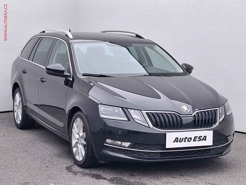 Škoda Octavia (2018) 1.6 TDi, Style, DSG, panor - fotografie inzerátu