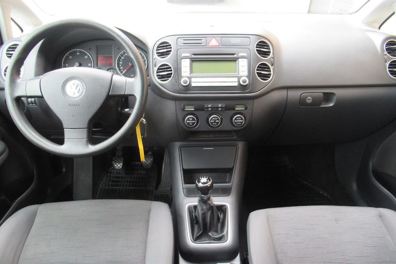 Volkswagen Golf Plus 1.9TDi AUT.KLIMA KOSMET. VADY - fotka 9 z 29