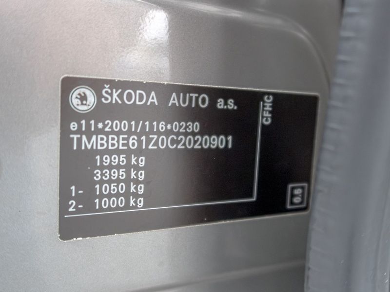 Škoda Octavia (2011) ČR 2.0TDI 103KW – VÝHŘEV - fotka 39 z 42
