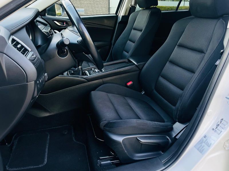 Mazda 6 2.0i 1.MAJITEL SERVISKA LPG - fotka 33 z 48