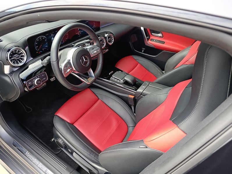 Mercedes-Benz CLA 220d AMG ČR DPH  - fotka 10 z 35