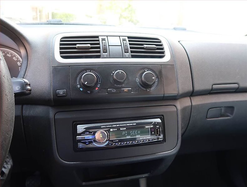 Škoda Fabia (2008) 1.2, nová STK, plně pojízdný - fotka 12 z 16
