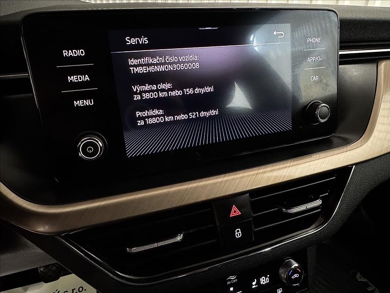 Škoda Scala 1.0TGI STYLE ACC 2XKOLA LED - fotka 22 z 42