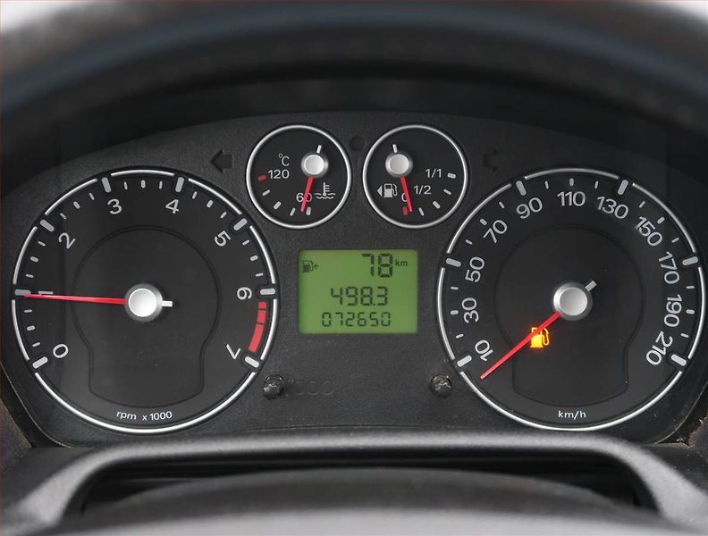 Ford Fusion (2010) 1.4, levný provoz - fotka 11 z 17