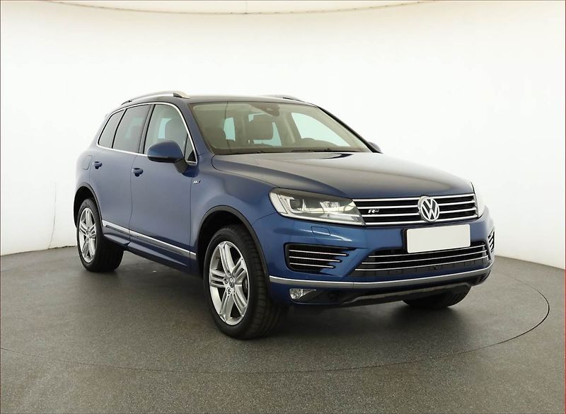 Volkswagen Touareg (2015) R-Line 3.0 TDI, 4X4, Automat - fotografie inzerátu