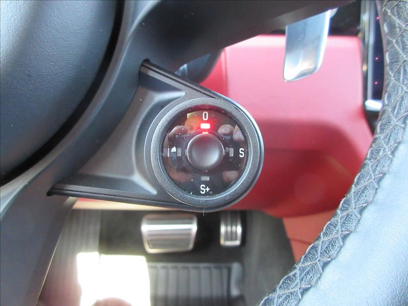 Porsche Cayenne 4,0 Turbo, Coupe, Chrono Matri - fotka 28 z 46