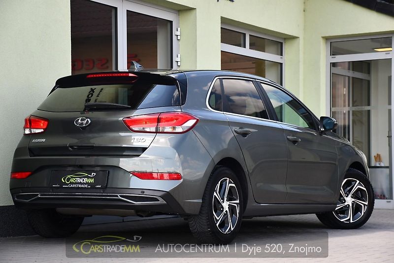 Hyundai i30 1.0T-GDi FAMILY SMART DCT NAVI - fotka 5 z 51