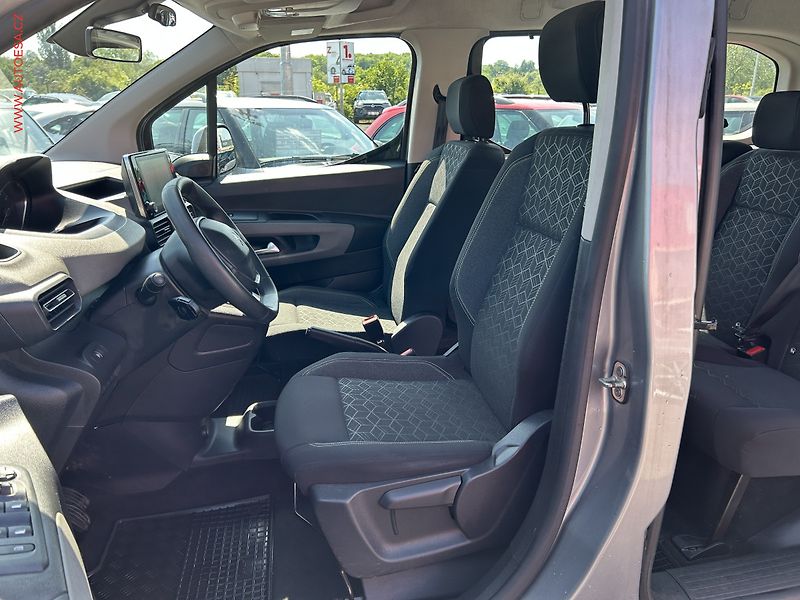 Peugeot Rifter (2019) 1.5HDI, ČR, servis.kniha, AC - fotka 9 z 16
