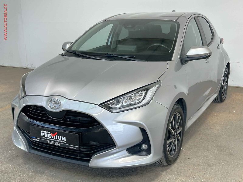 Toyota Yaris (2023) 1.5VVT-i, ČR, LED, AC - fotka 3 z 16