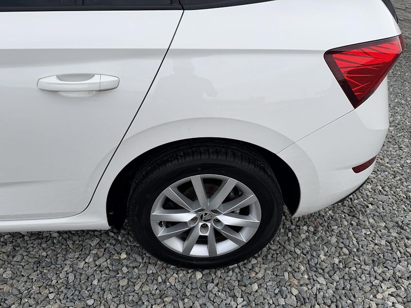 Škoda Scala 1.6TDi 115PS 6R STYLE LED STK! - fotka 32 z 153