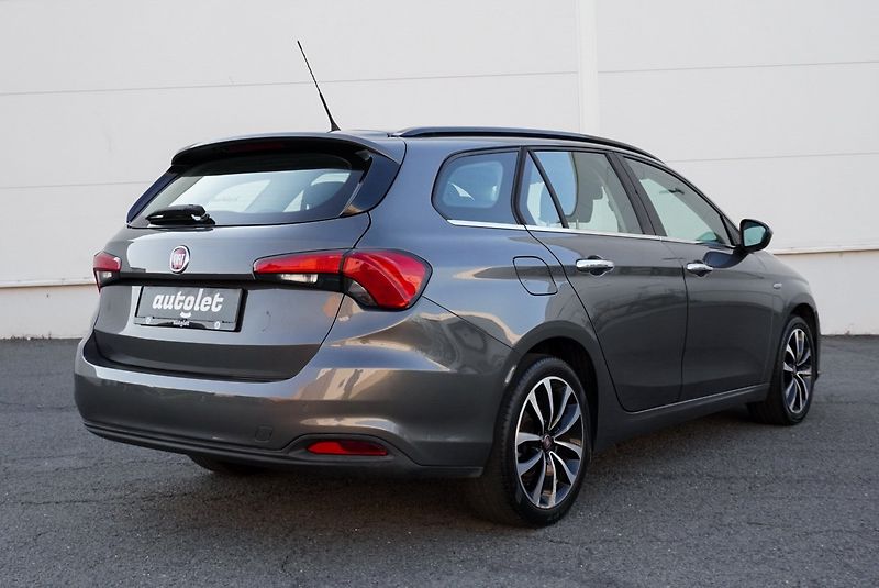 Fiat Tipo 1.4 LOUNGE - fotka 7 z 22