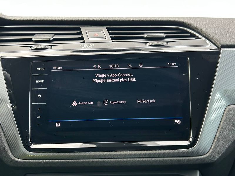 Volkswagen Touran (2023) 2.0 TDI 110kW DSG  Webasto LED - fotka 15 z 32