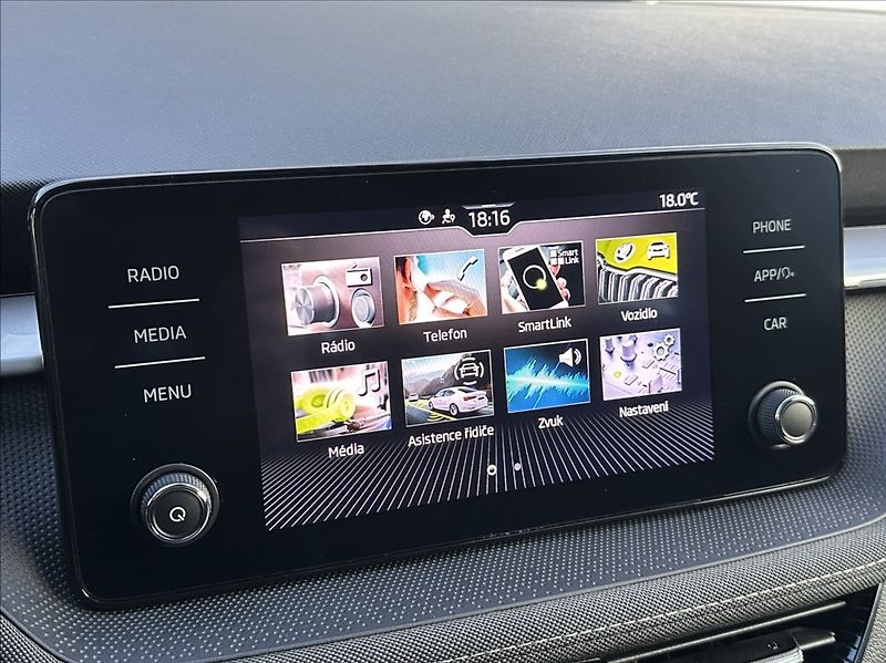 Škoda Fabia 1,0 TSI 110PS  Style DSG - fotka 31 z 53