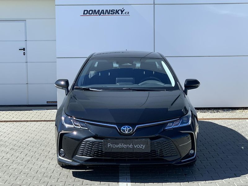 Toyota Corolla COMFORT TECH 1,8 HEV 103kW CVT - fotka 8 z 24