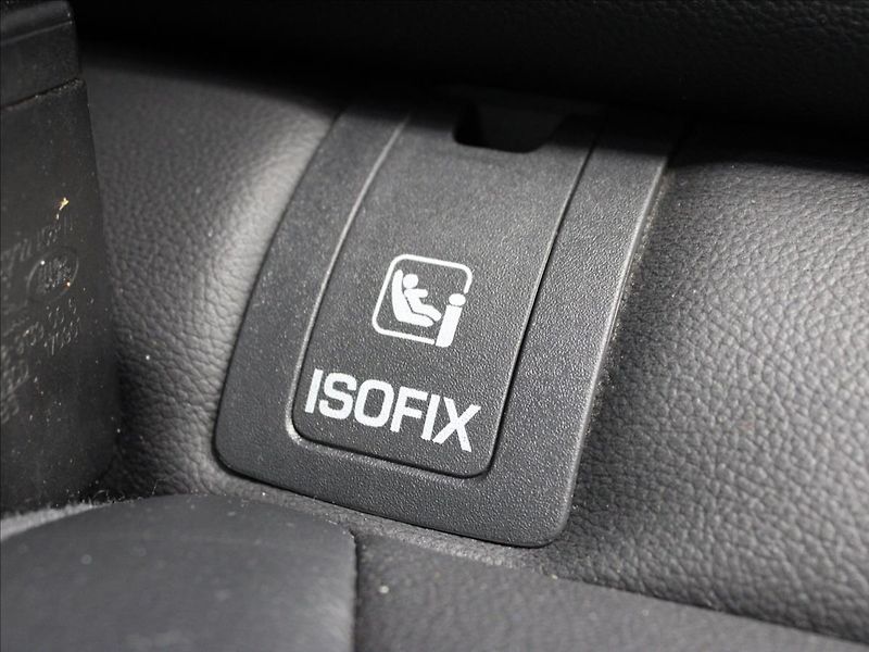 Jaguar XF 2,0 d 132KW Navi, Kůže, Aut, - fotka 32 z 34
