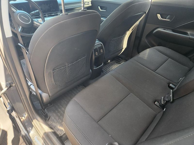 Hyundai Kona 1.6-NAVI-KAMERA-AUTOMAT - fotka 15 z 16