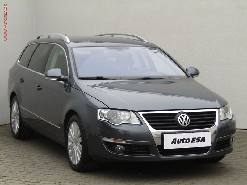 Volkswagen Passat (2008) 2.0TDI, ČR, navi, bixen - fotka 1 z 3