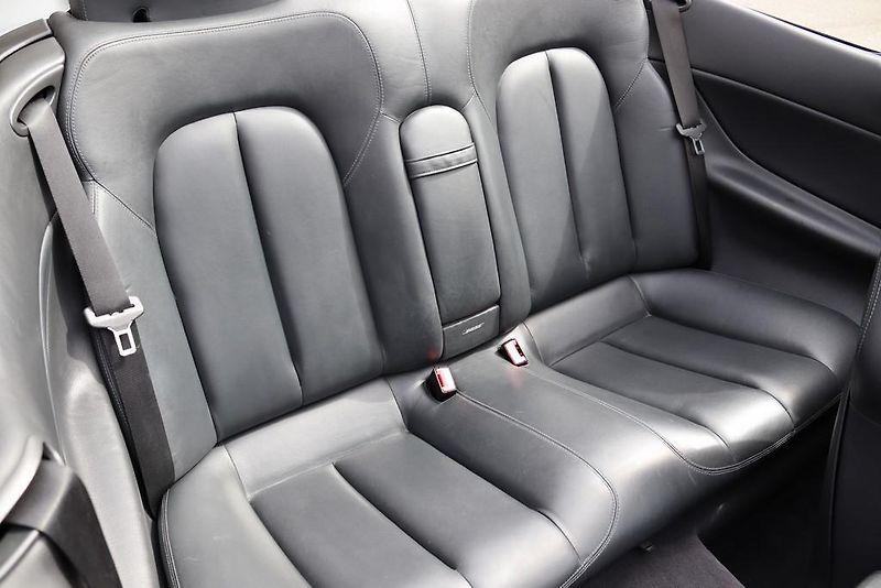 Mercedes-Benz CLK 55 AMG V8 CABRIO 255kW - fotka 36 z 50