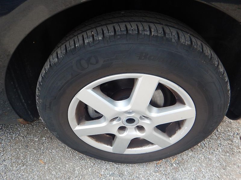 Volkswagen Touran 1.9 TDI, 7 MÍST, TAŽNÉ - fotka 16 z 33