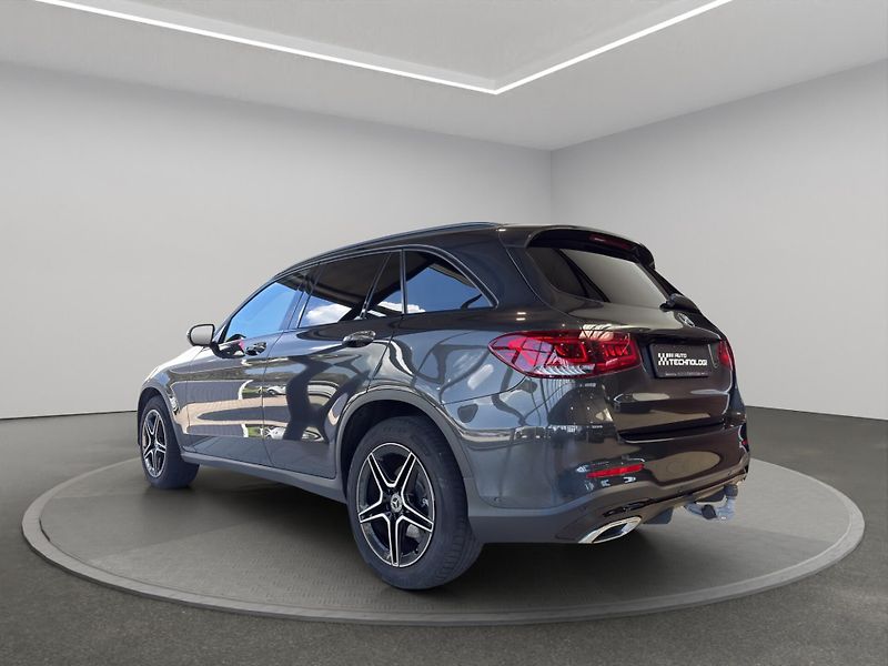 Mercedes-Benz GLC (2019) 300 4MATIC - fotka 5 z 22