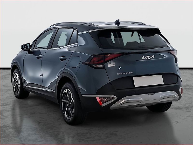 Kia Sportage (2023) 1.6 T-GDI - fotka 4 z 17