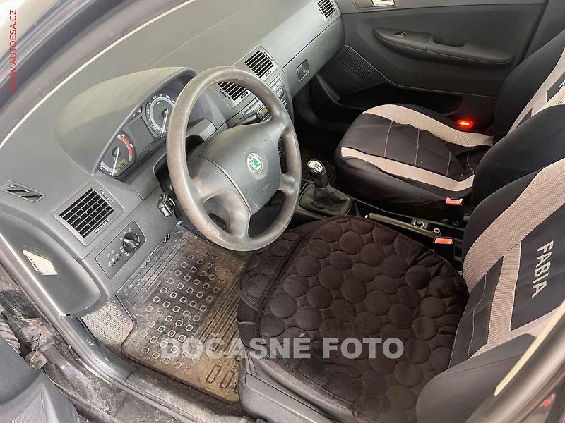 Škoda Fabia (2005) 1.4i, AC, temp - fotka 3 z 3