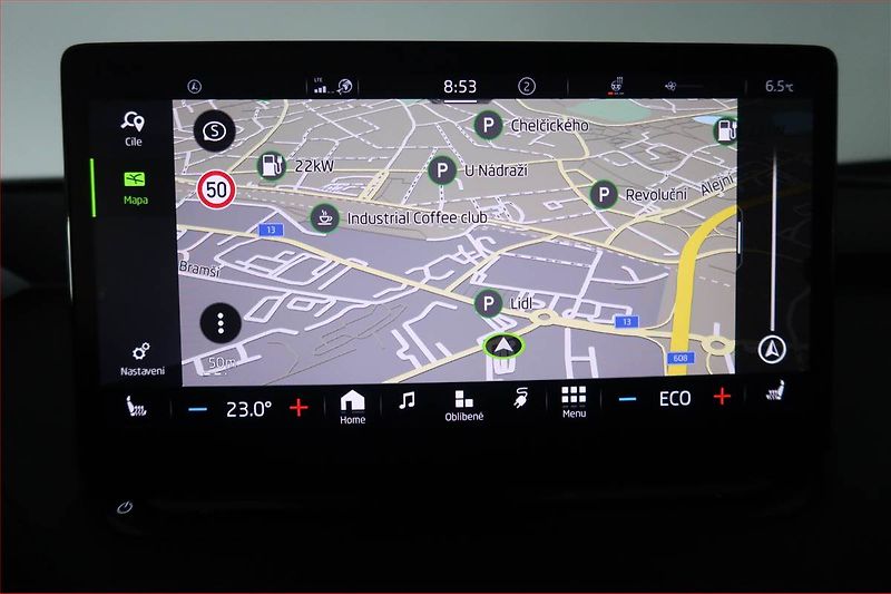 Škoda Enyaq (2021) Lounge iV 80 (82 kWh), SoH 90% - fotka 17 z 22