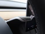 Tesla Model Y (2023) Long Range AWD 79kWh, SoH 93% - náhled 12