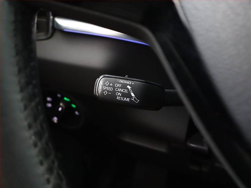 Škoda Karoq (2019) Style 2.0 TDI - fotka 18 z 22