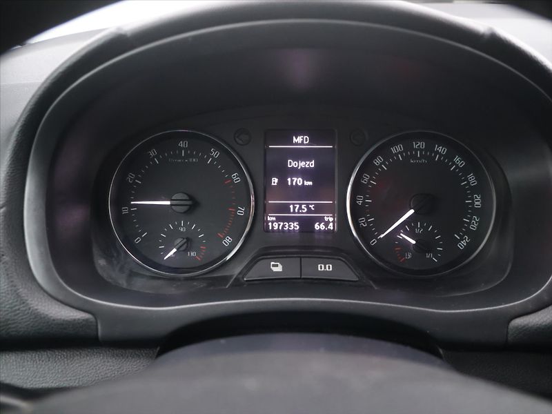 Škoda Roomster 1.2 TSI 63kW CZ Ambition 2.Maj - fotka 15 z 24