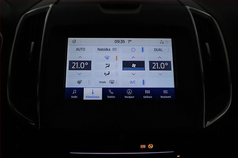 Ford S-MAX (2021) Hybrid - fotka 13 z 18