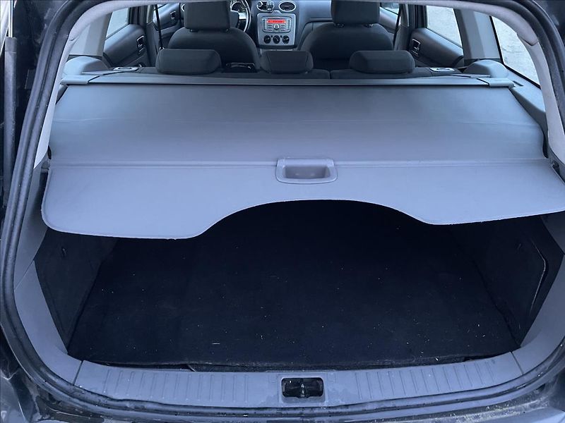 Ford Focus 1,6TDCi*80kW*+nové let. pneu*S - fotka 32 z 37