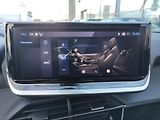 Peugeot 2008 (2026) ALLURE 1.2 100k MAN6 2x kamera - náhled 18