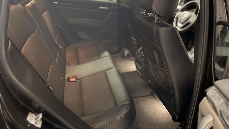 BMW X3 (2017) 2.0DxDRIVE,ČR, VELMI ZACHOVALÝ - fotka 14 z 28