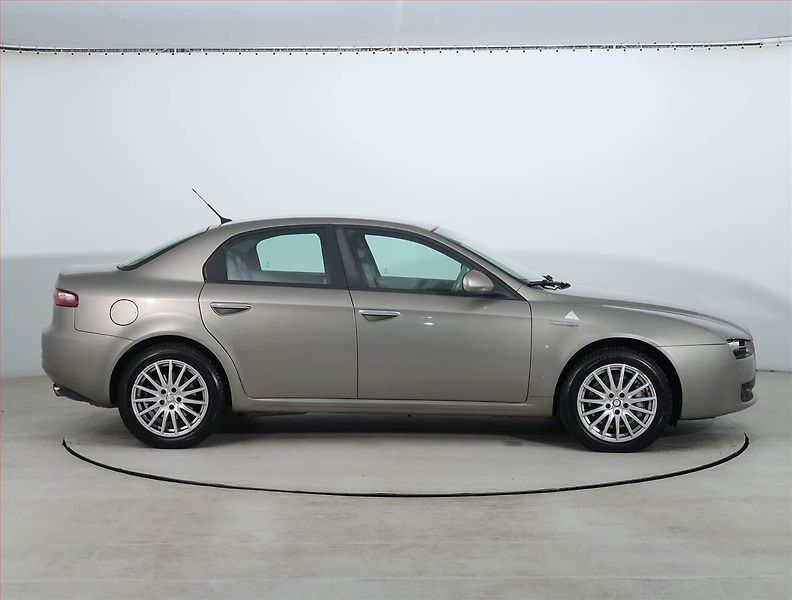 Alfa Romeo 159 (2006) 3.2 JTS, 4X4, po STK - fotka 6 z 19