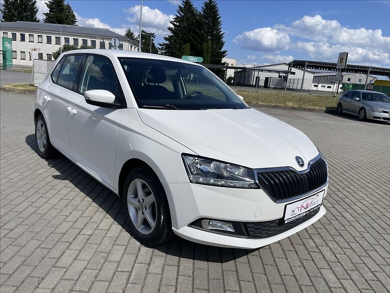 Škoda Fabia 1,0 MPi 44kw Klima ESP Tažné, - fotka 29 z 29