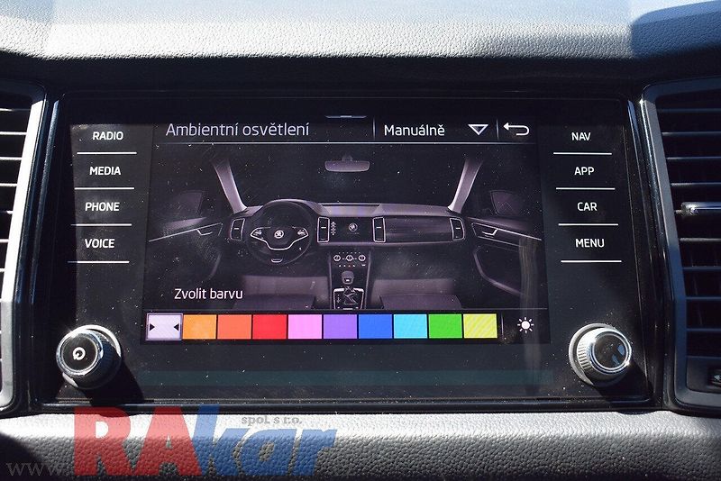 Škoda Kodiaq (2021) Sportline 2,0 TDI 4x4 - fotka 32 z 47