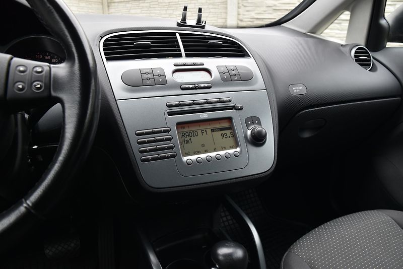 Seat Altea XL 2.0 TDi DSG6,XENON,KLIMA,AL - fotka 18 z 45