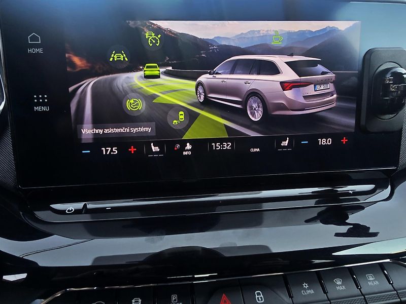 Škoda Octavia 2.0TDI 110KW DSG STYLE+ TZ. ČR - fotka 36 z 48