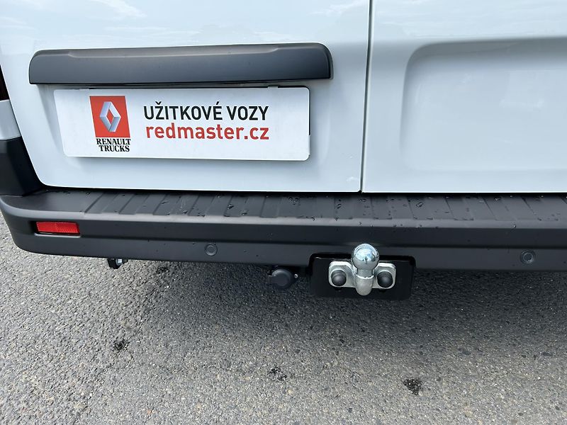 Renault Trafic (2026) CREW VAN L2H1 150k RED 6 míst - fotka 8 z 21