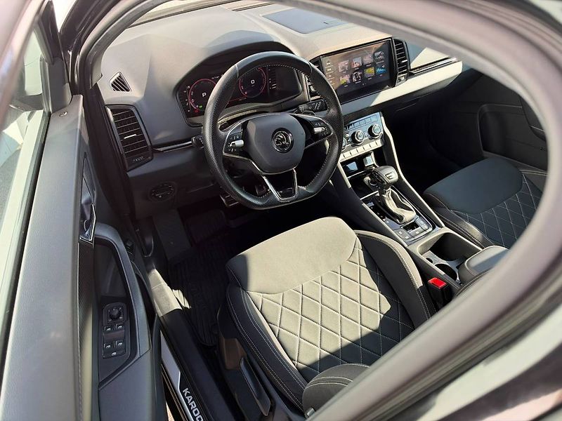 Škoda Karoq SportLine Exclusive 2,0 TDI 11 - fotka 7 z 35