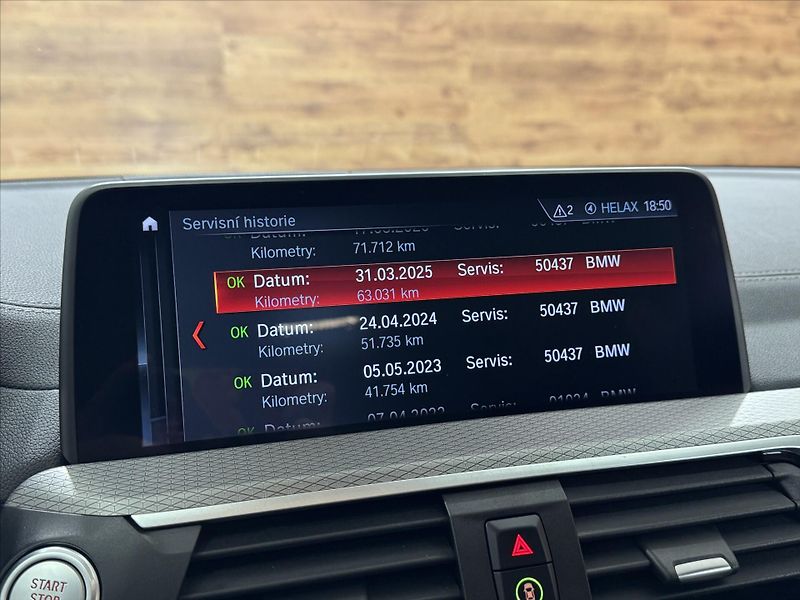 BMW X3 M40i LED HUD M-SPORT - fotka 18 z 30