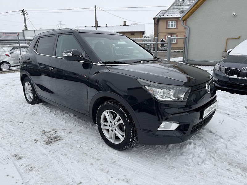 SsangYong Tivoli 1,6i 4x4 Automat - fotka 3 z 16