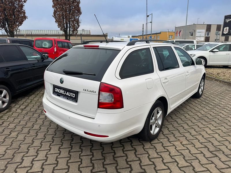 Škoda Octavia (2011) 1,2 TSI 77 KW 2. MAJ STK SK - fotka 5 z 50