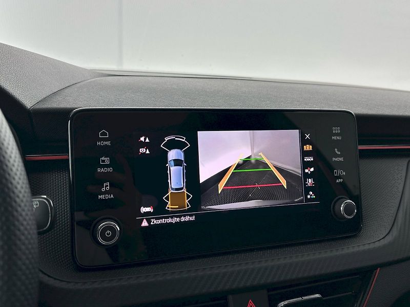 Škoda Kamiq (2025) DSG 1.0TSI 85kW Monte Carlo - fotka 11 z 29