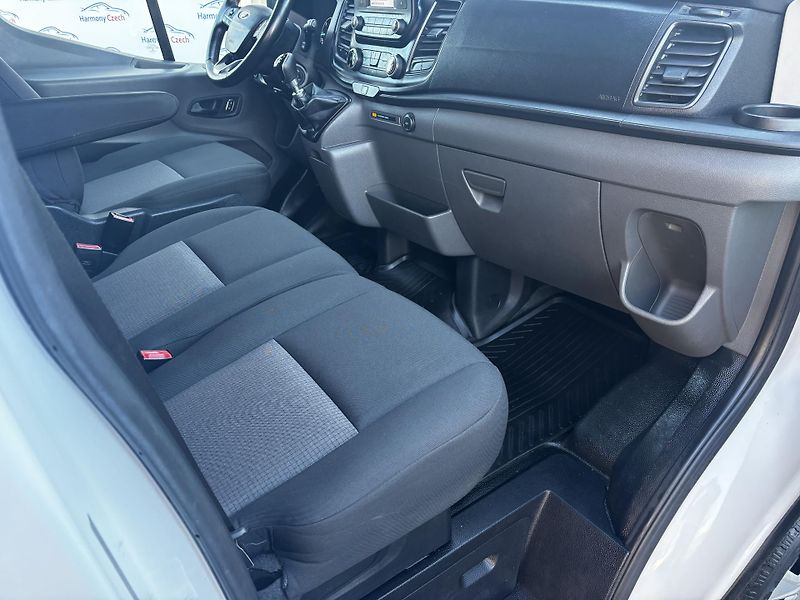 Ford Transit (2020) 2.0 TDCI 125kW,L3H2, DPH - fotka 6 z 10