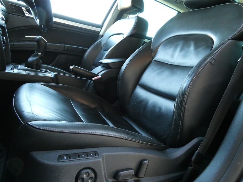 Škoda Superb 2,0 TDi 125kW ELEGANCE,závěs - fotka 29 z 47