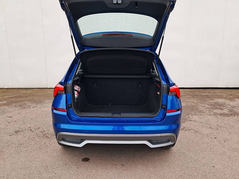 Škoda Kamiq (2024) AMBITION Fresh 1.0 TSI / 81 kW - fotka 27 z 30