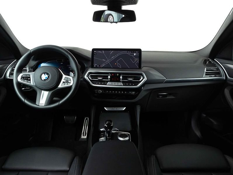 BMW X4 xDrive30d - fotka 11 z 23